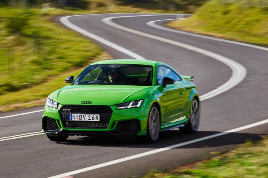  Audi TT RS Coupe (8S) 2020 года  (AU) (фото 3 из 35)